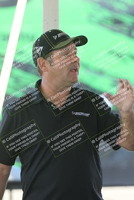 media/Oct-30-2025-Racers Edge (Thu) [[dabbdaf680]]/1-Around the Pits- Track Walk/